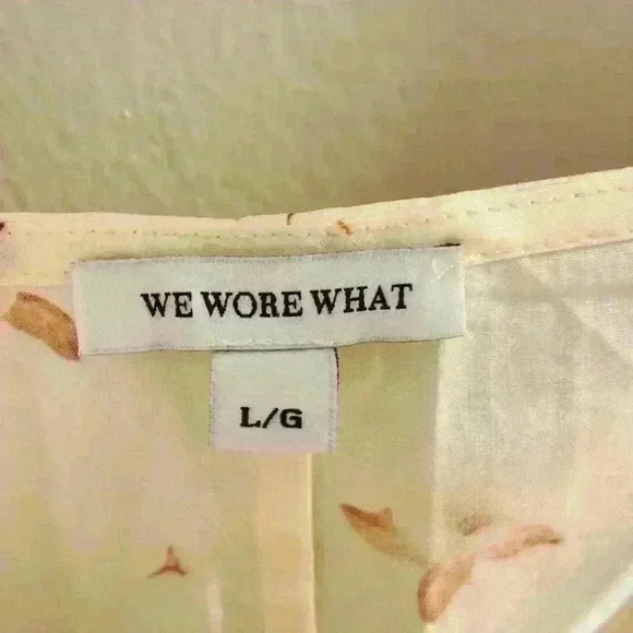 NWOT WE WORE WHAT HARPER FLORAL DRESS - Picture 5 of 6